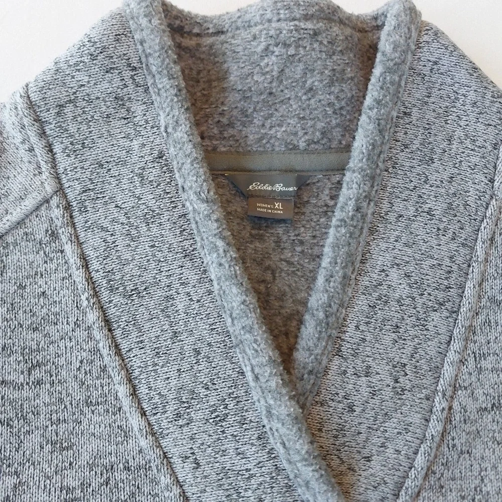 Women's‎ Eddie Bauer Grey Sweater V-Neck Front Size XL